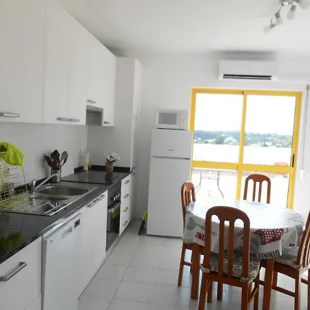 O Presidente Apartment *
